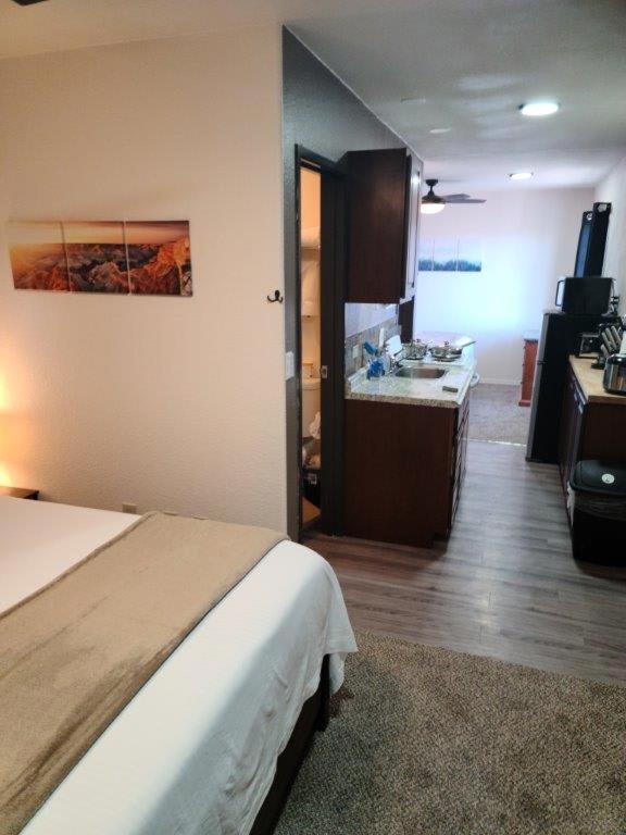 069B Comfortable Suite With Kitchenette And King Bed Near South Rim Sleeps 4 Valle Exterior foto